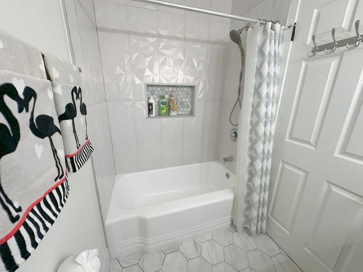 Spacious Disneyland 5 Bedroom 4 Bath House With Game Room 阿纳海姆 外观 照片